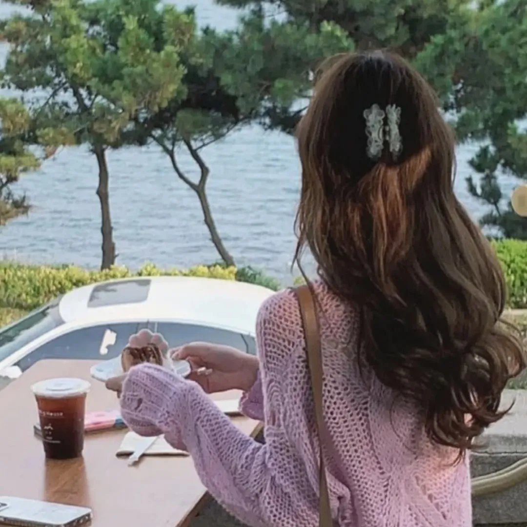 财富、年轻和美貌